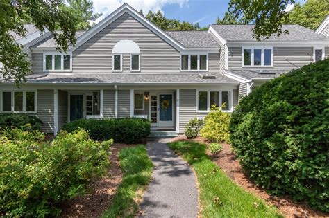 32 Cox Street, Nashua, NH 03064 is currently not for sale. . Zillow nashua nh